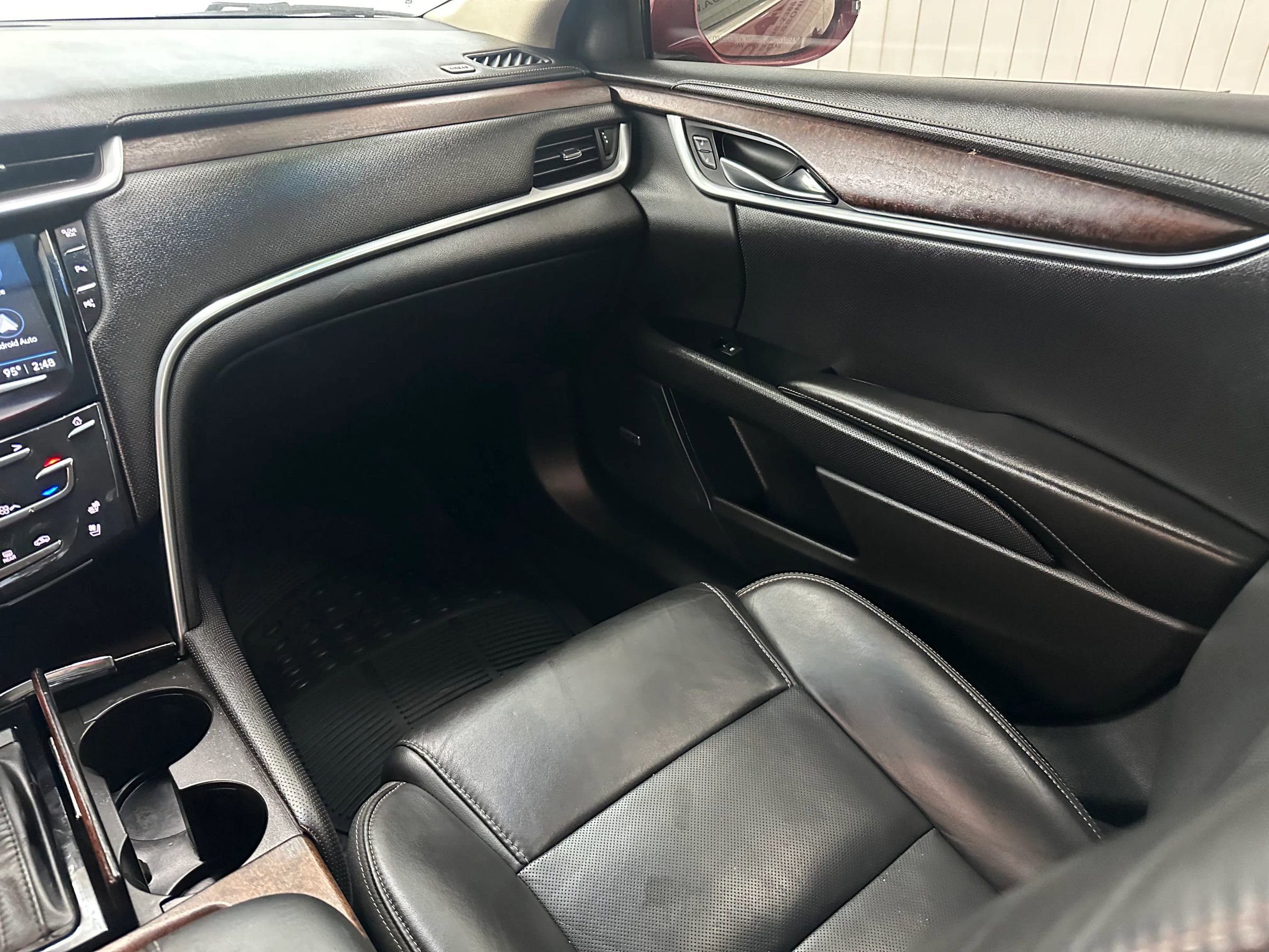 Used 2019 Cadillac XTS Luxury image 17