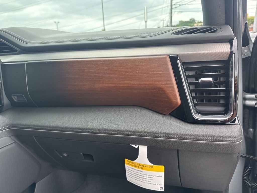 New 2026 GMC Sierra 1500 Denali w/ Denali Reserve Package image 23