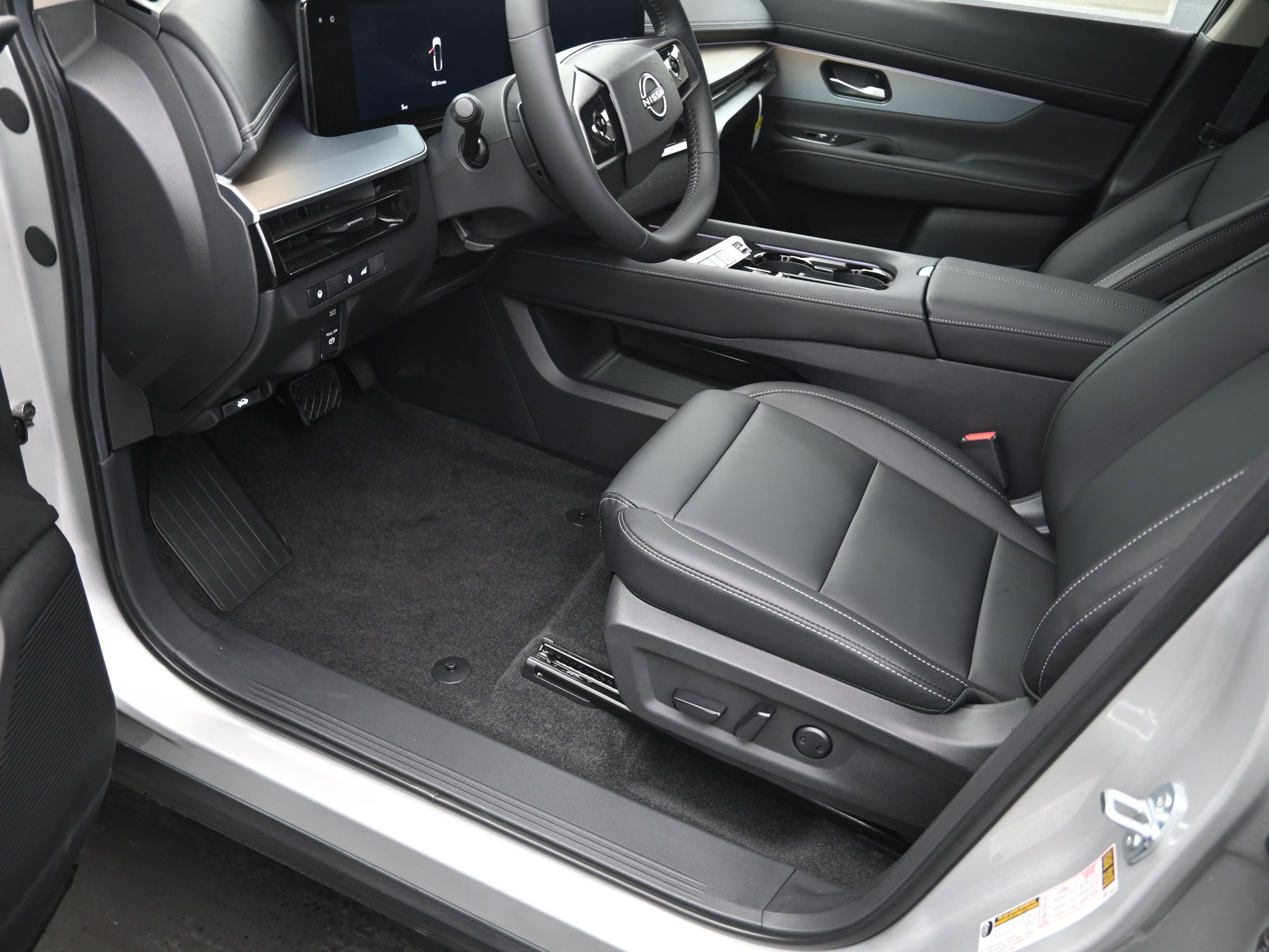 New 2025 Nissan Murano SL w/ Cargo Package image 12