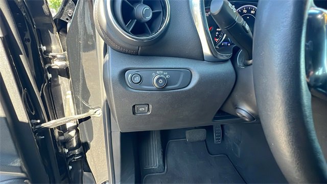 Used 2022 Chevrolet Blazer Premier w/ Enhanced Convenience Package image 30