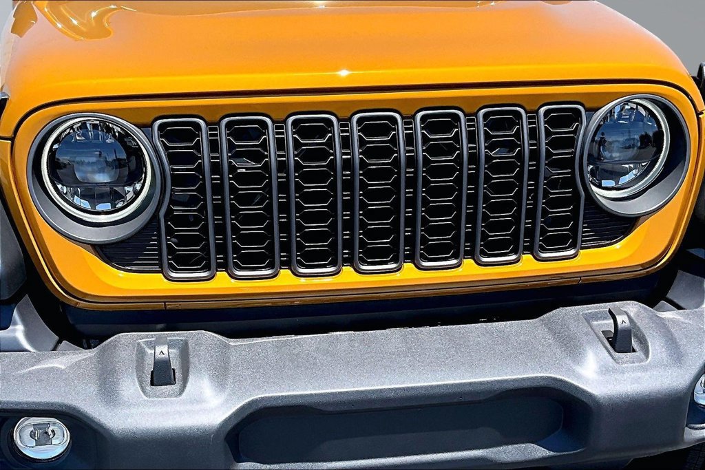 New 2026 Jeep Wrangler Unlimited Sport AWD/4WD image 29