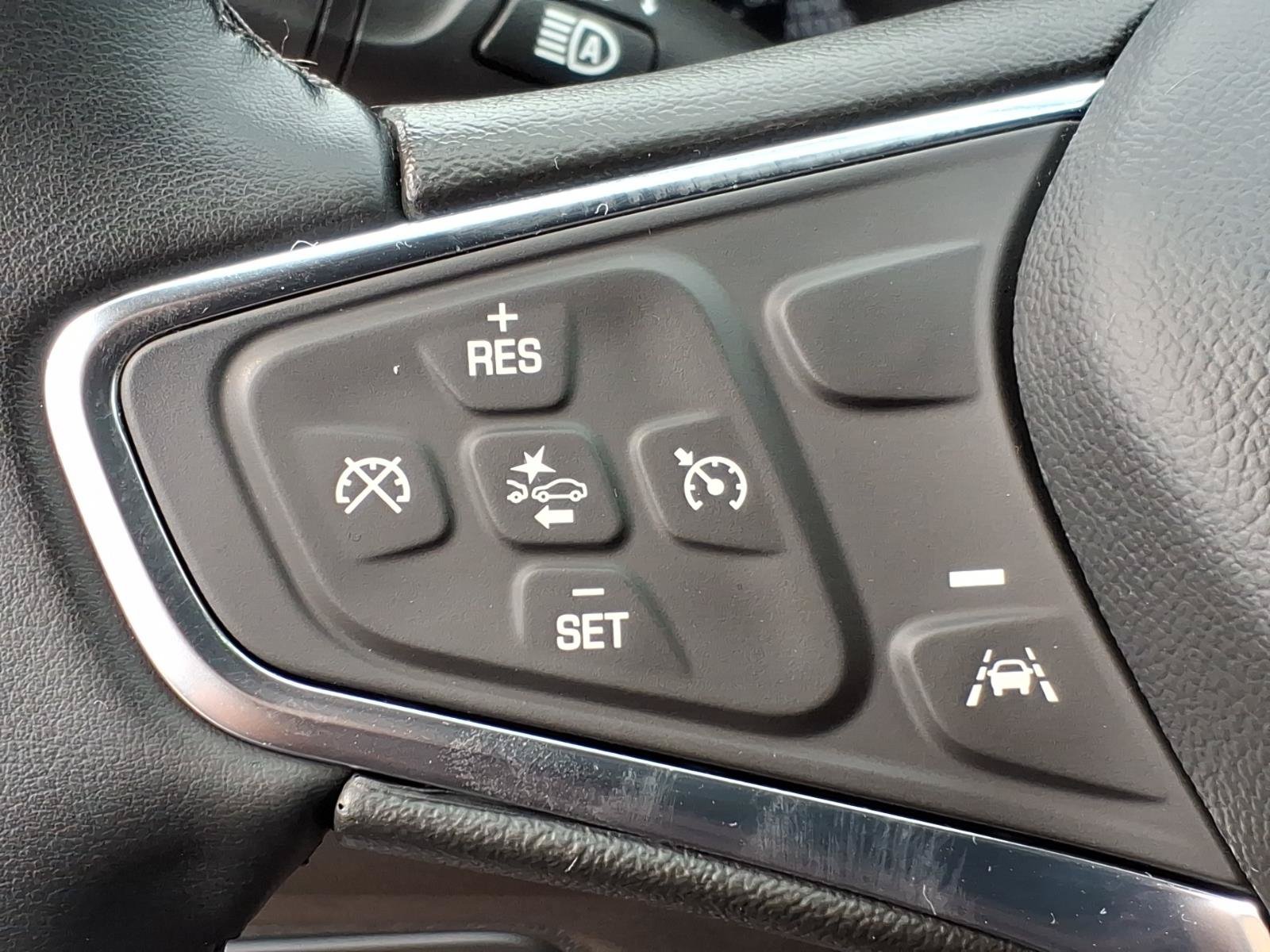 Used 2024 Chevrolet Equinox LT AWD/4WD image 26