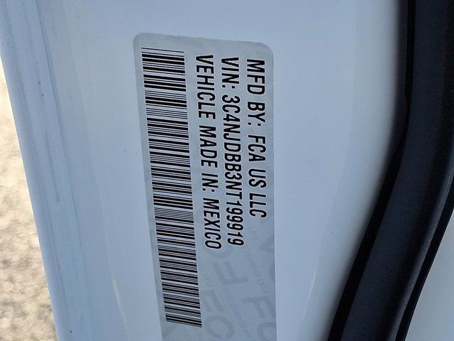 Certified 2022 Jeep Compass Latitude w/ Convenience Group image 31