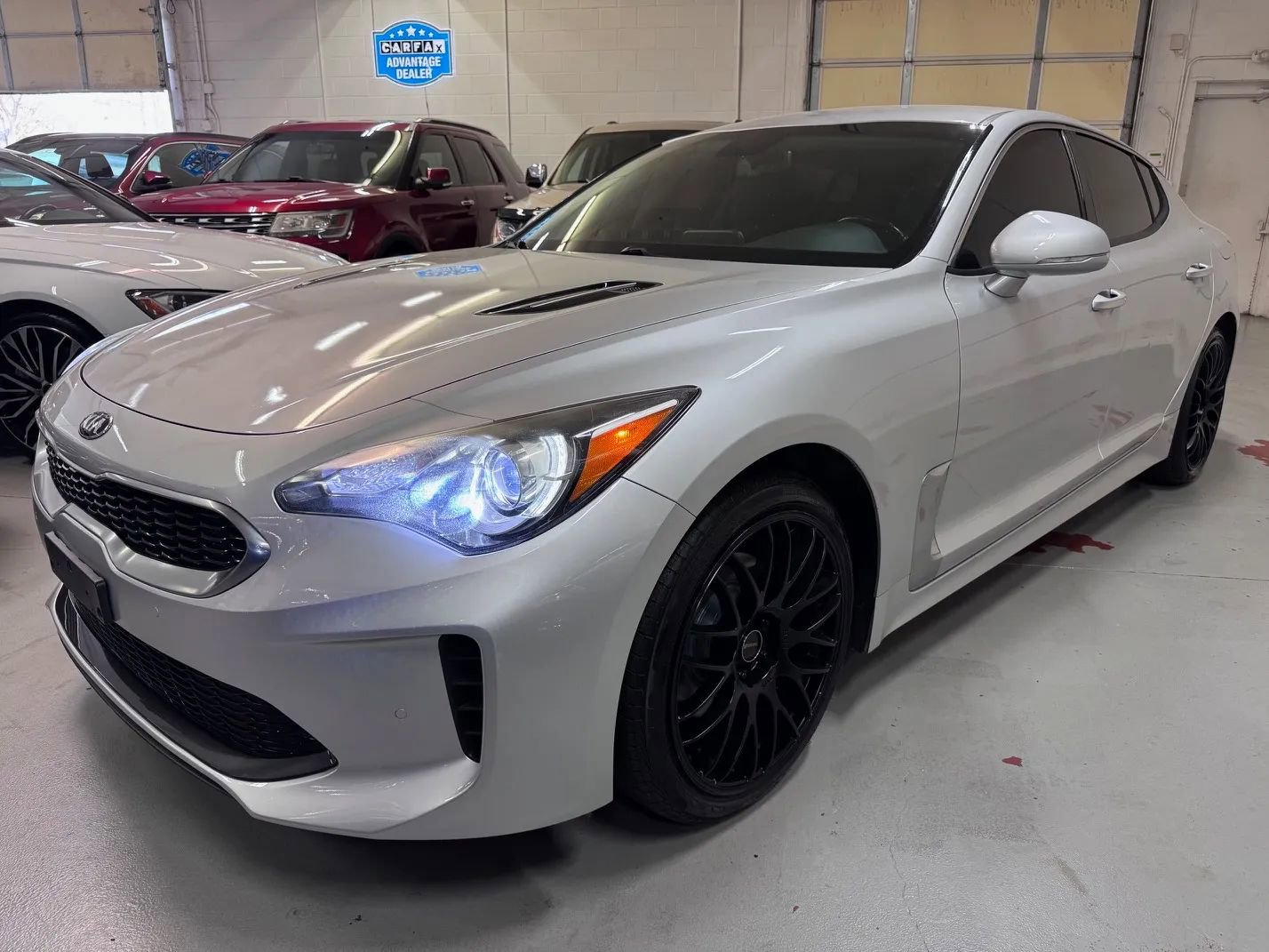 Used 2018 Kia Stinger image 7