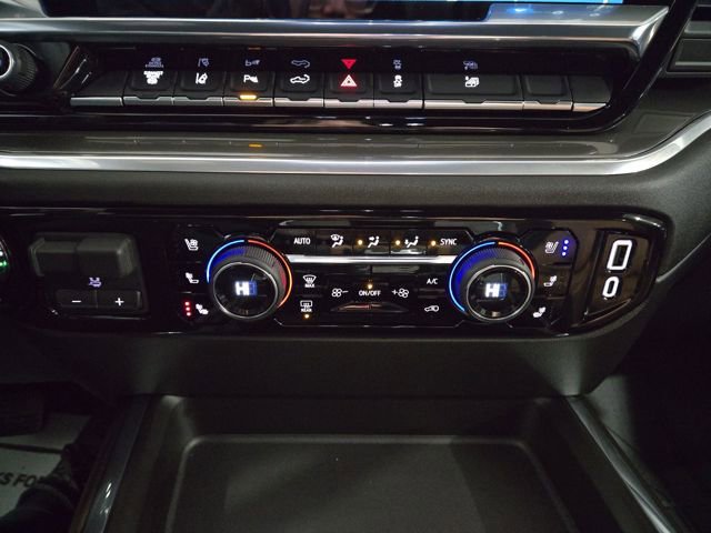 New 2026 Chevrolet Silverado 3500 High Country w/ High Country Premium Package AWD/4WD image 25