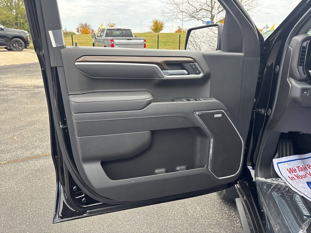 New 2025 Chevrolet Silverado 1500 RST w/ Convenience Package II image 7