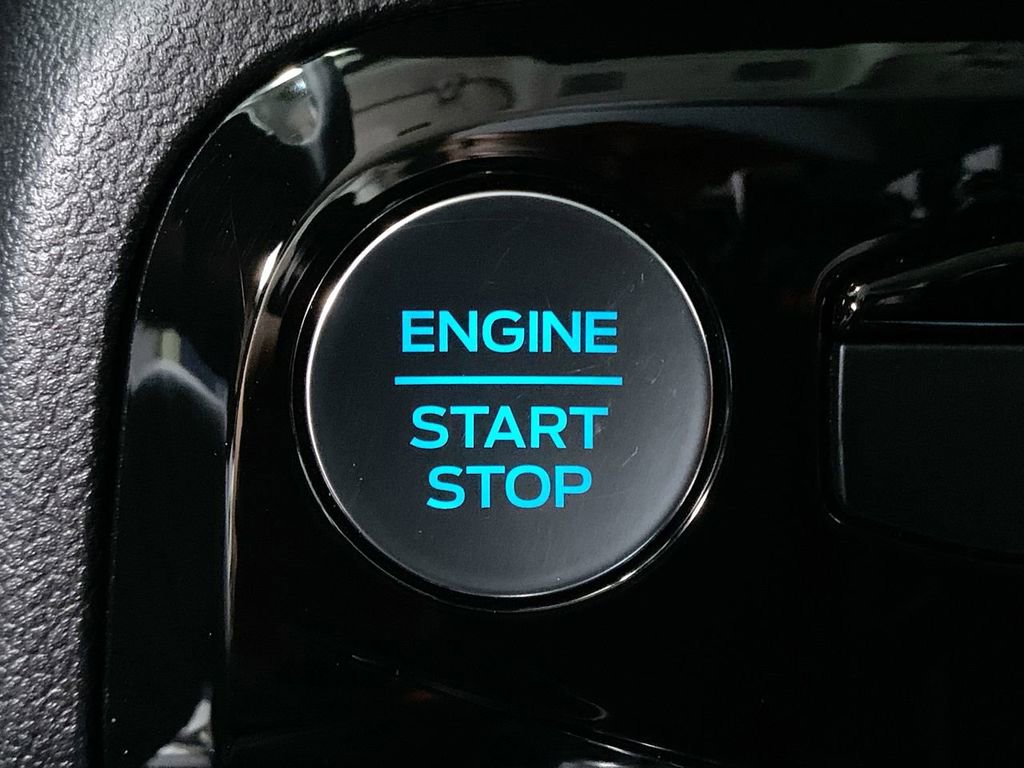 Used 2024 Ford Escape SE FWD image 12