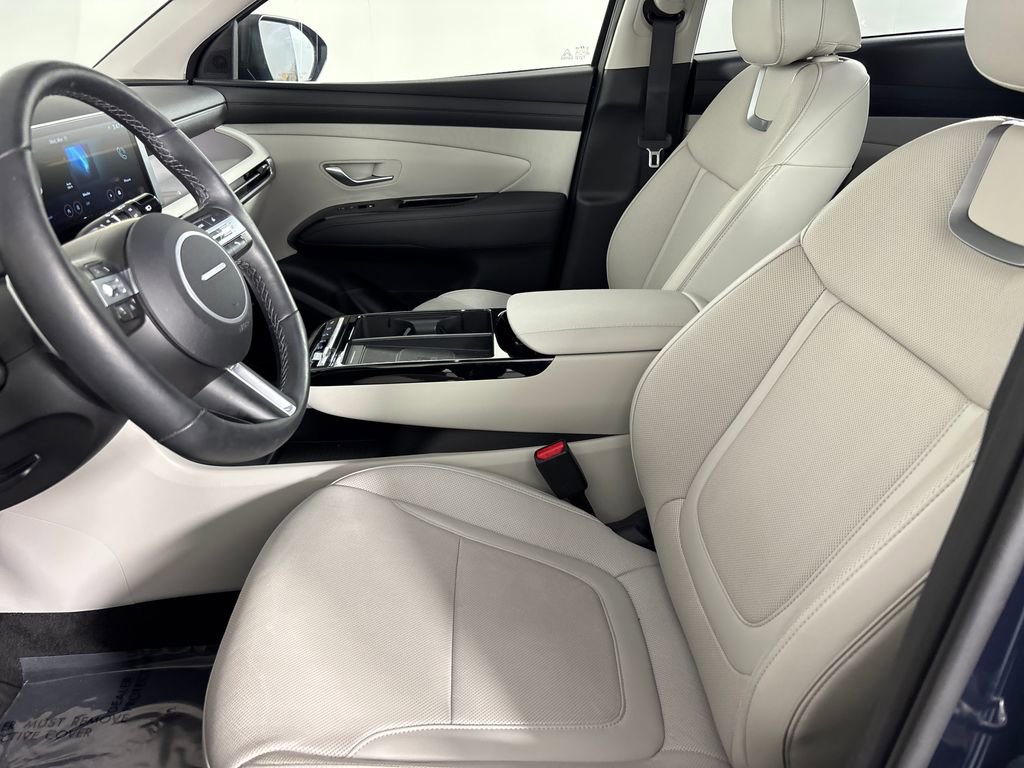 Used 2025 Hyundai Tucson Limited image 8