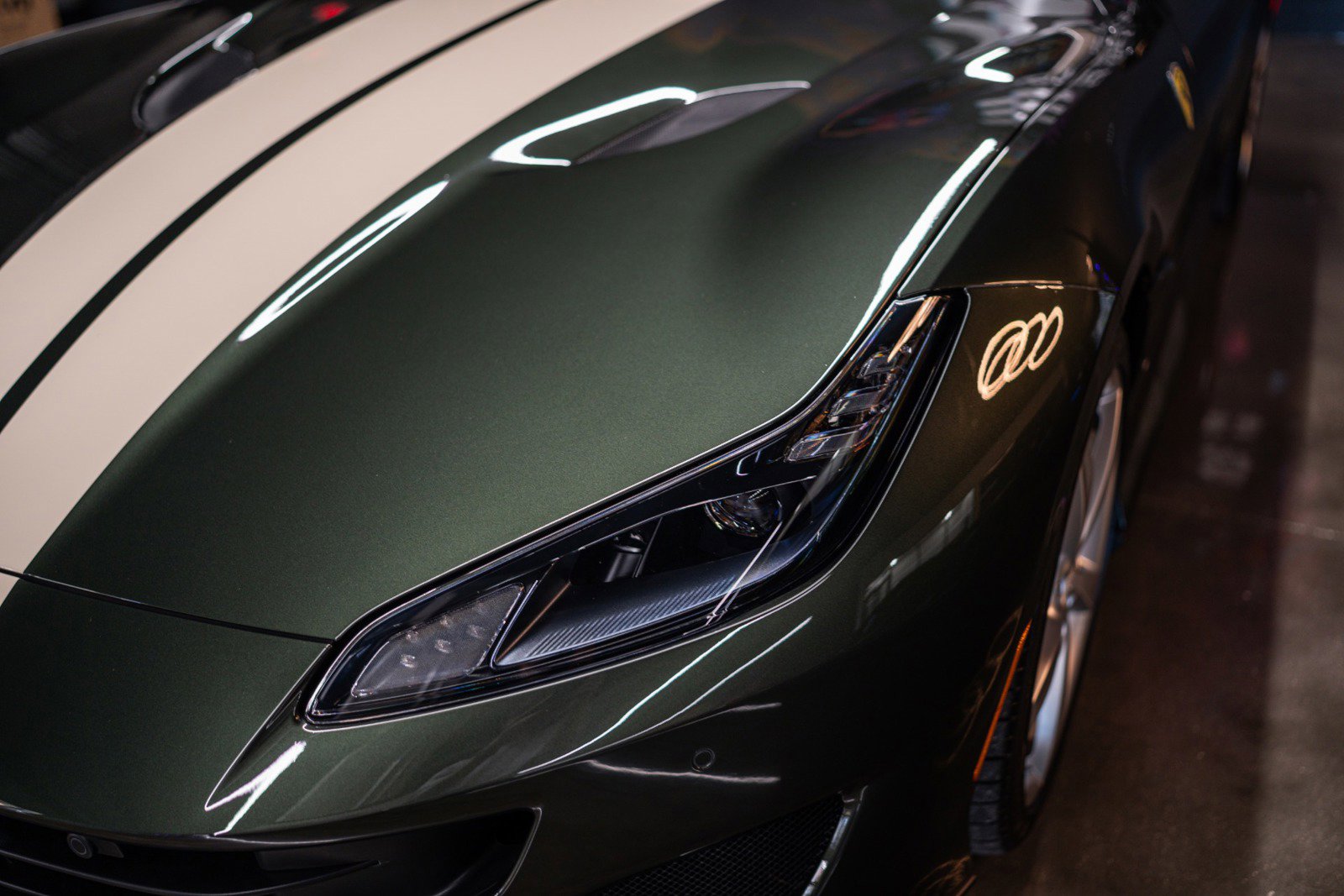 Used 2019 Ferrari Portofino RWD image 17