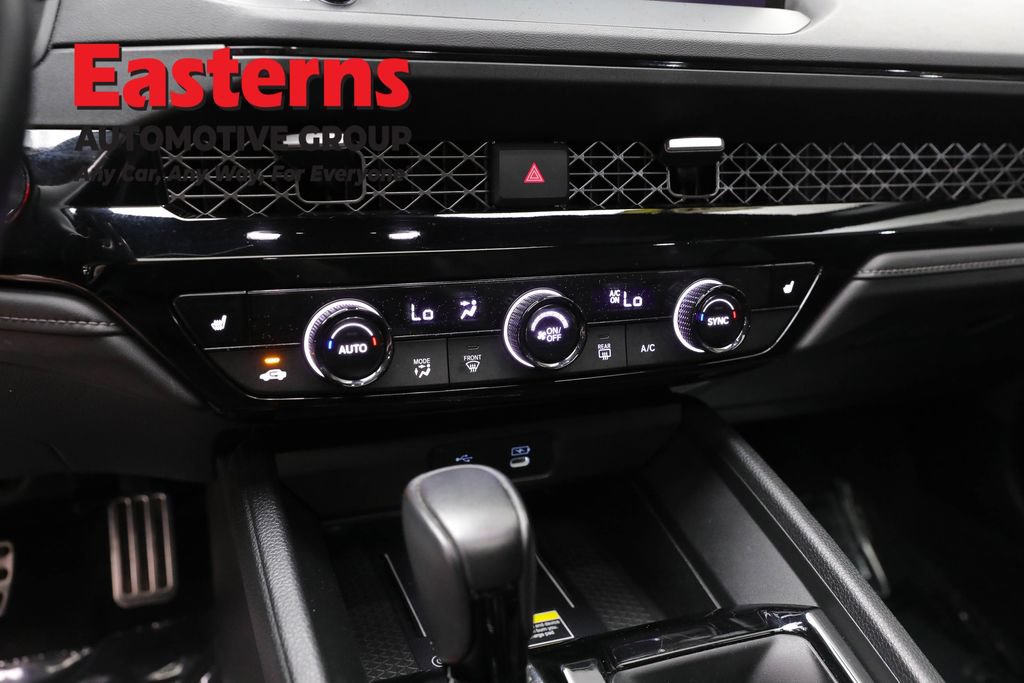Used 2025 Honda Accord Sport image 19
