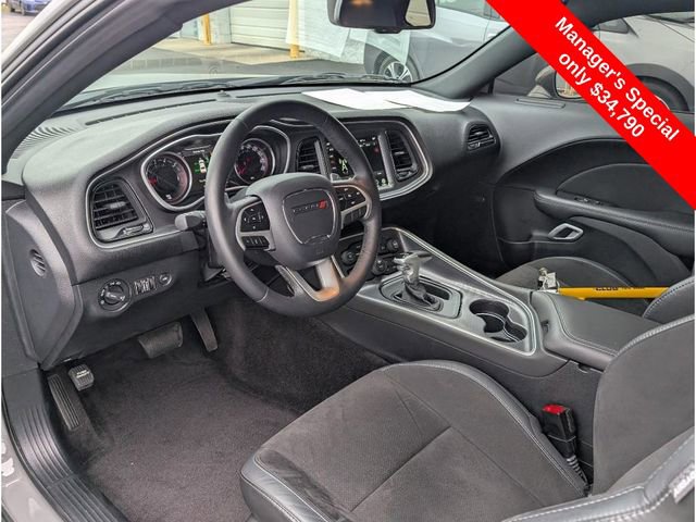 Used 2017 Dodge Challenger R/T Scat Pack w/ Leather Interior Group image 10