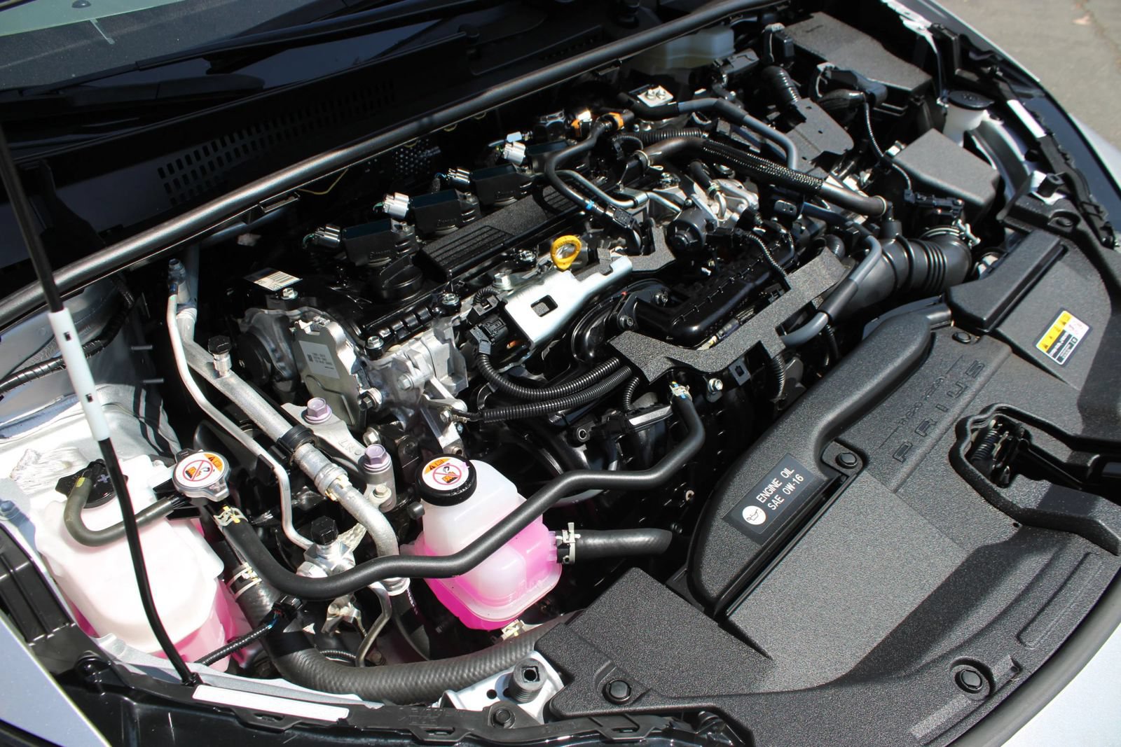 Used 2025 Toyota Prius LE FWD image 61