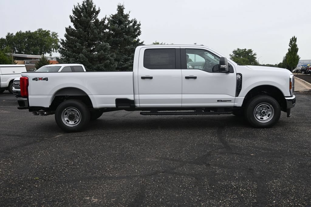 New 2026 Ford F350 XL w/ XL Chrome Package AWD/4WD image 3