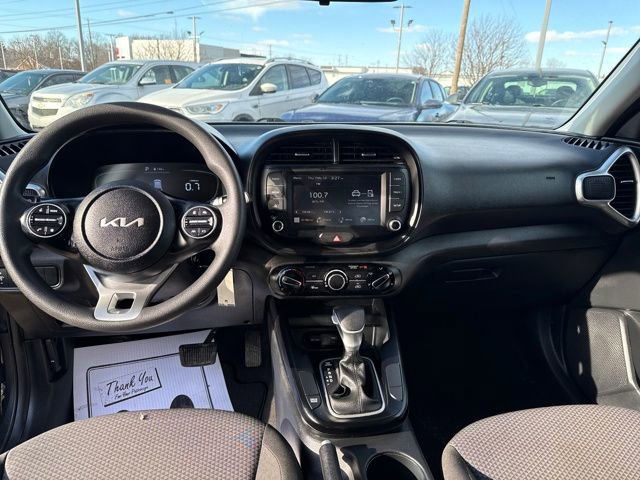 Used 2024 Kia Soul LX w/ Option Group 015 image 15