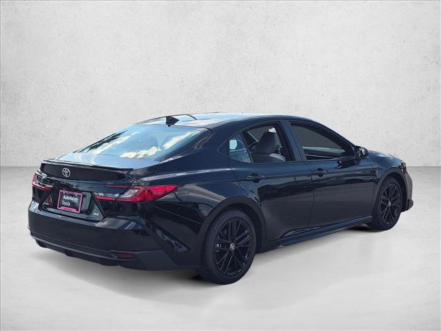 New 2026 Toyota Camry SE FWD image 2
