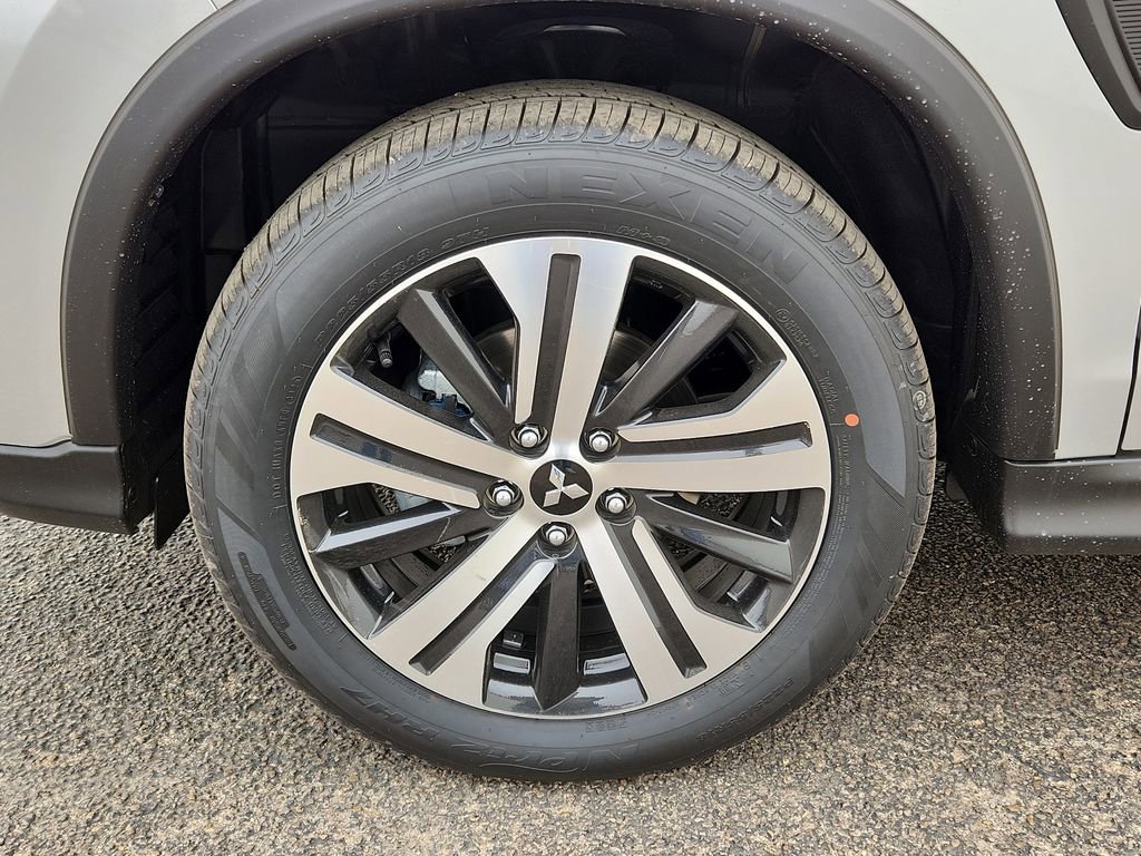 New 2026 Mitsubishi Outlander Sport ES image 17