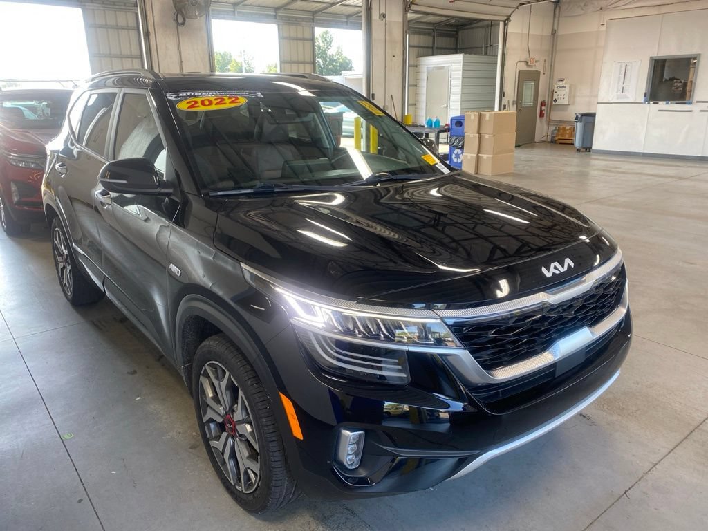 Used 2022 Kia Seltos SX
