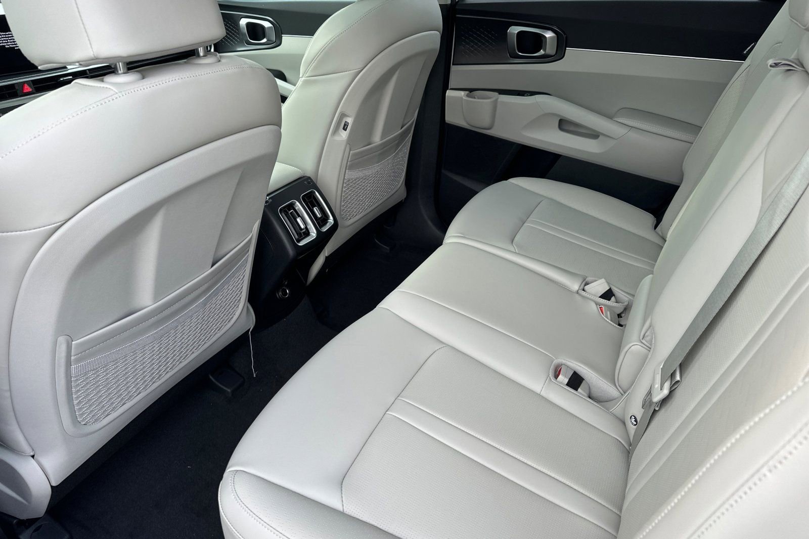 New 2026 Kia Sorento S w/ S Panoramic Sunroof Package image 12