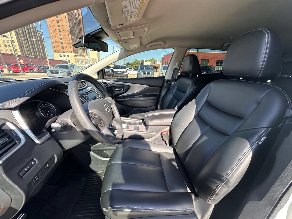 Certified 2023 Nissan Murano SV w/ SV Midnight Edition Package FWD image 13
