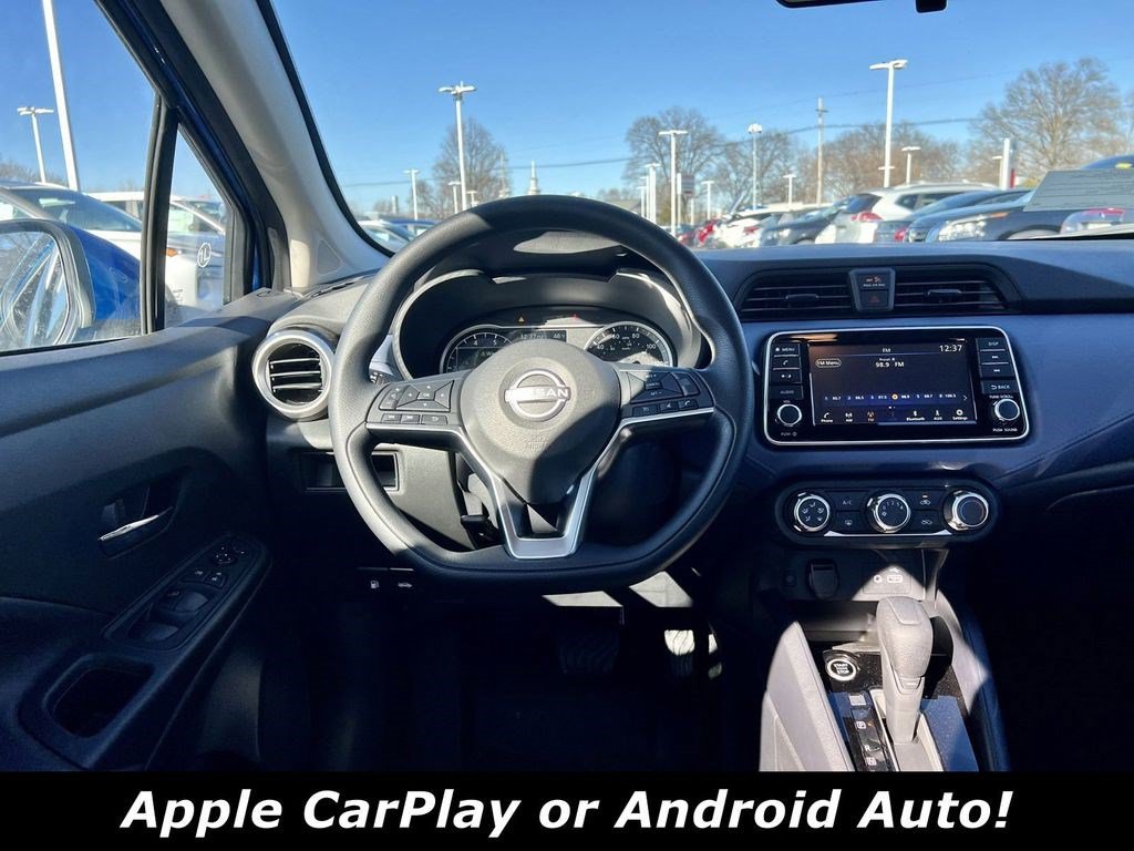 Used 2025 Nissan Versa SV w/ Trunk Package FWD image 4
