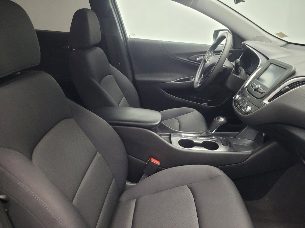 Used 2018 Chevrolet Malibu LS image 21