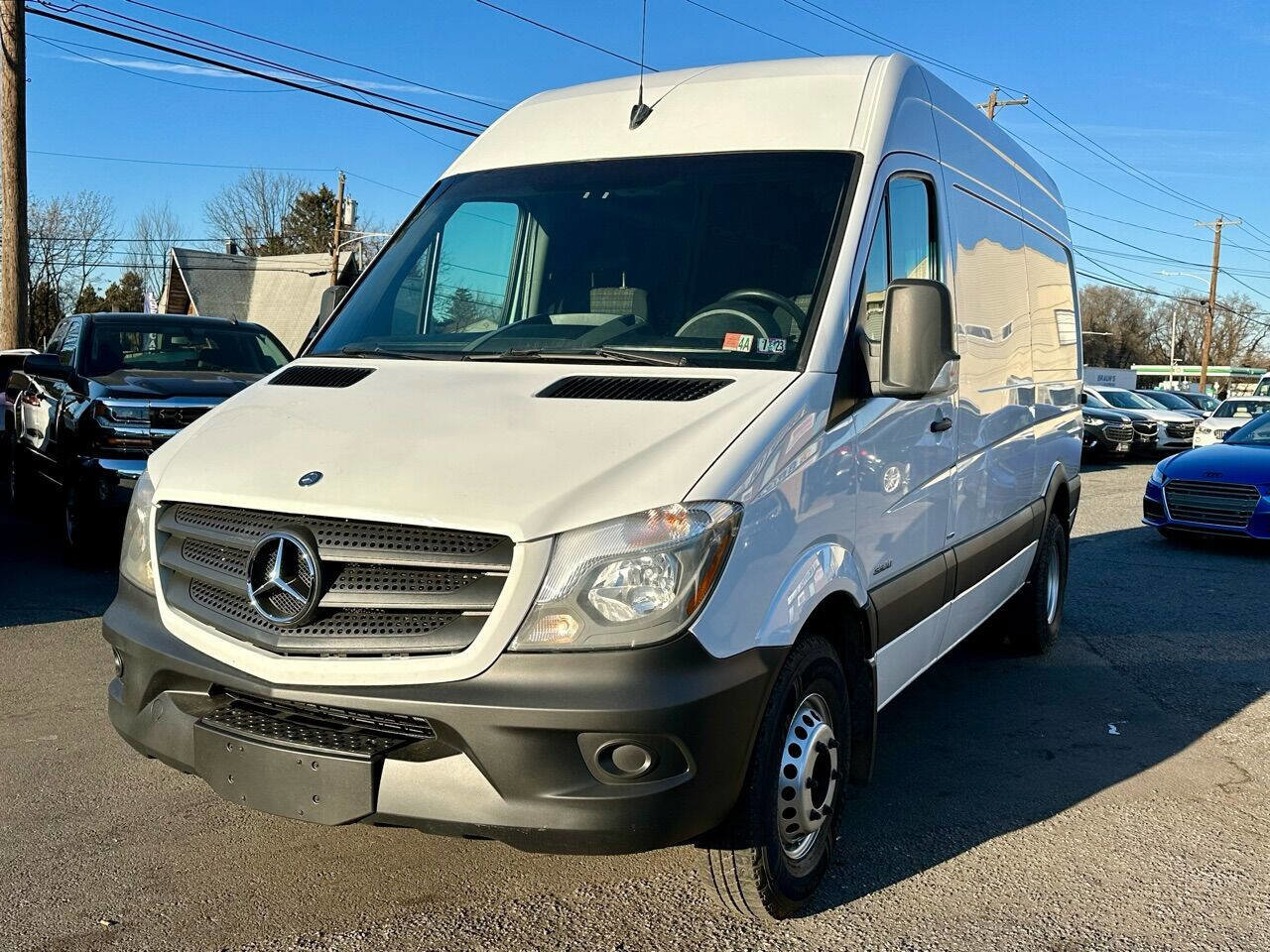 Used 2015 Mercedes-Benz Sprinter 3500 image 3