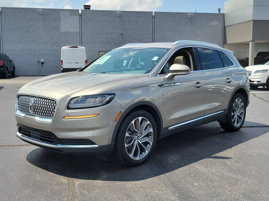 Certified 2023 Lincoln Nautilus Reserve AWD/4WD image 8