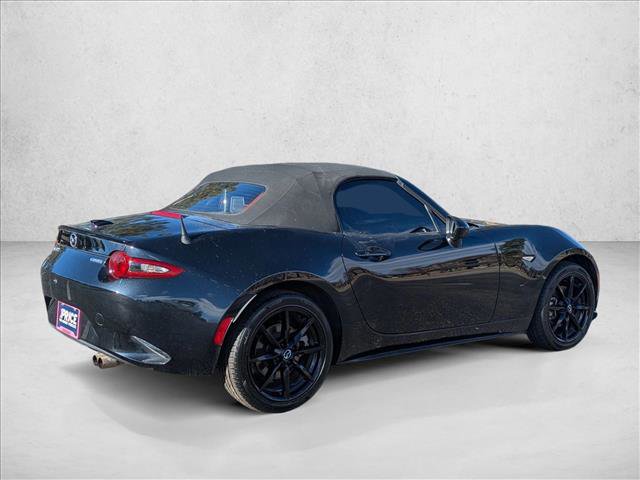 Used 2021 MAZDA MX-5 Miata Club video 4