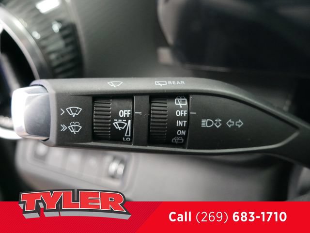 New 2027 Chevrolet Equinox LT w/ Convenience Package II AWD/4WD image 19