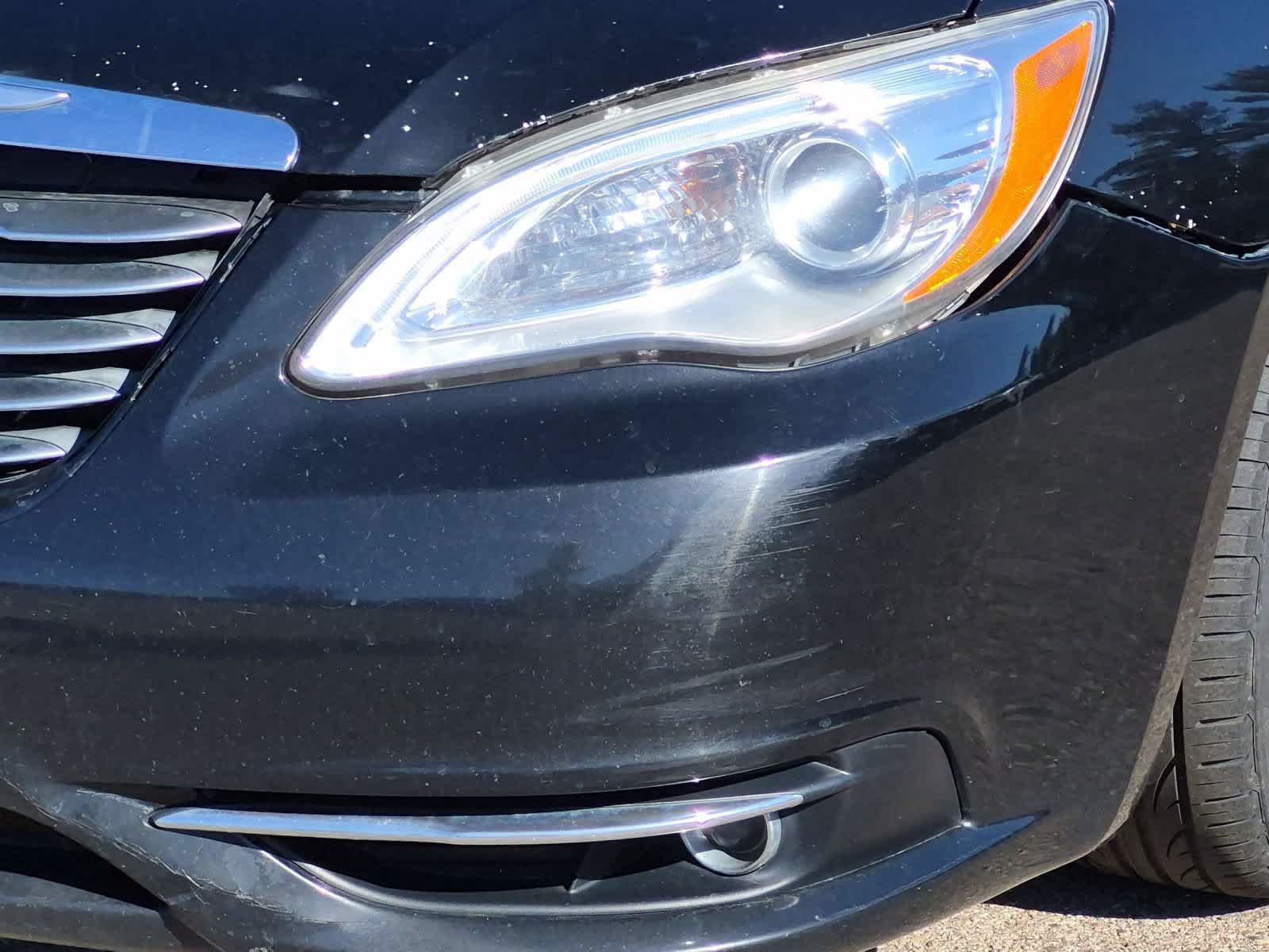 Used 2013 Chrysler 200 Limited FWD image 11