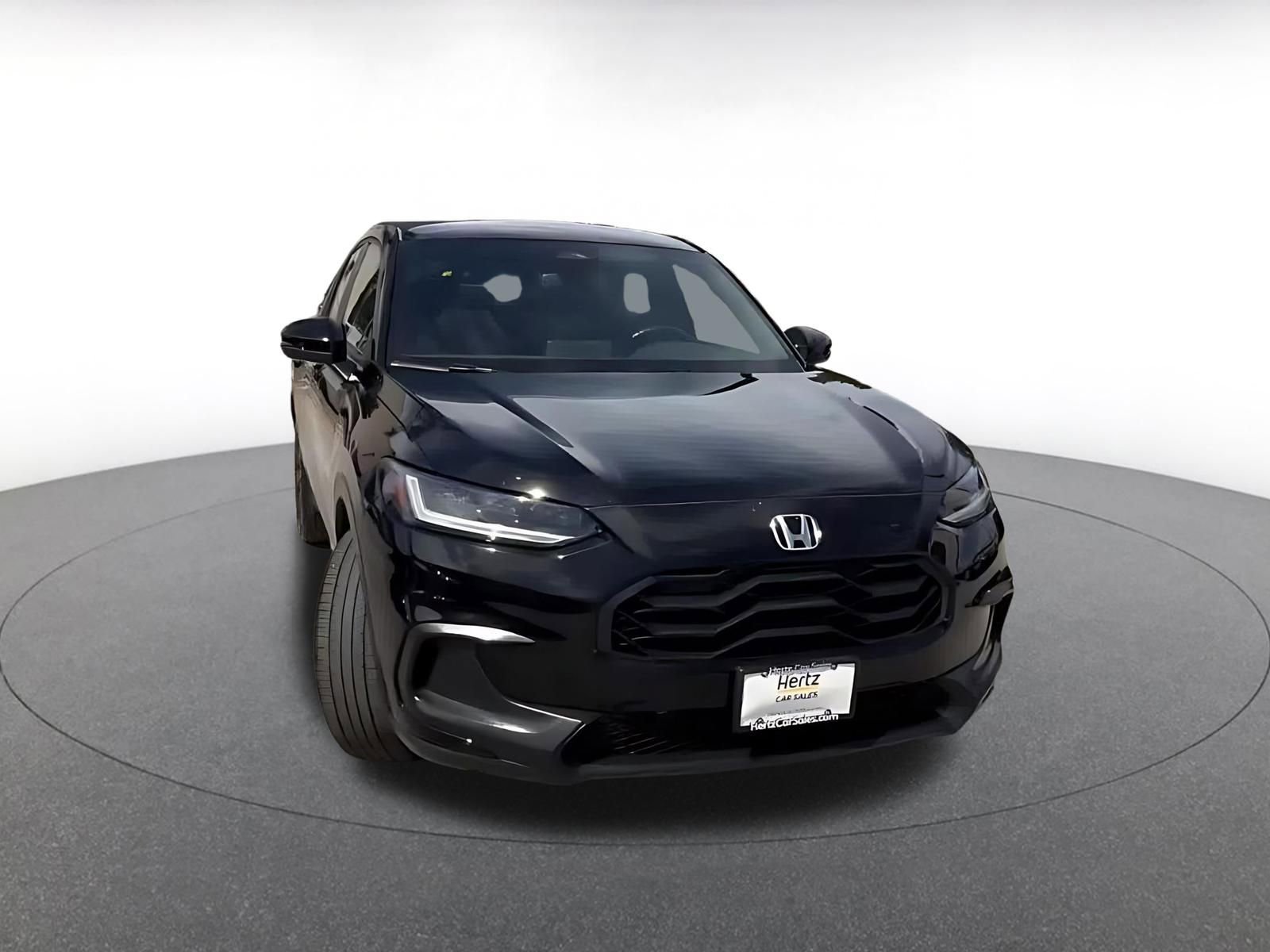 Used 2025 Honda HR-V Sport image 3