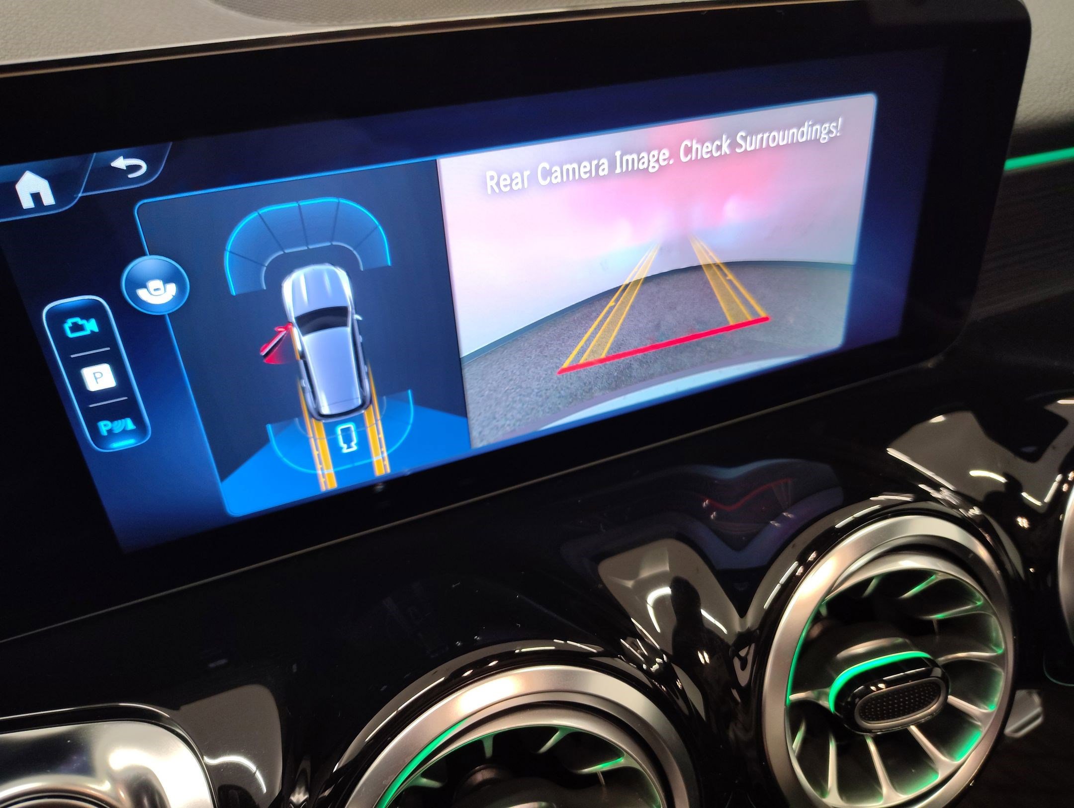 Certified 2026 Mercedes-Benz GLB 250 image 21