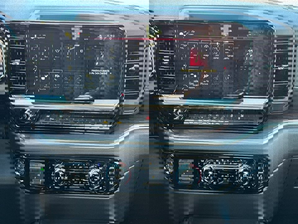 Used 2026 GMC Sierra 1500 SLT w/ SLT Premium Plus Package image 23