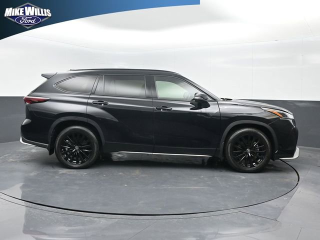 Used 2024 Toyota Highlander XSE image 8