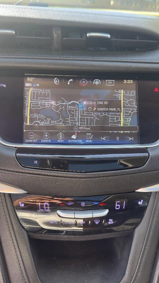 Used 2018 Cadillac XT5 Luxury w/ Driver Awareness Package image 21