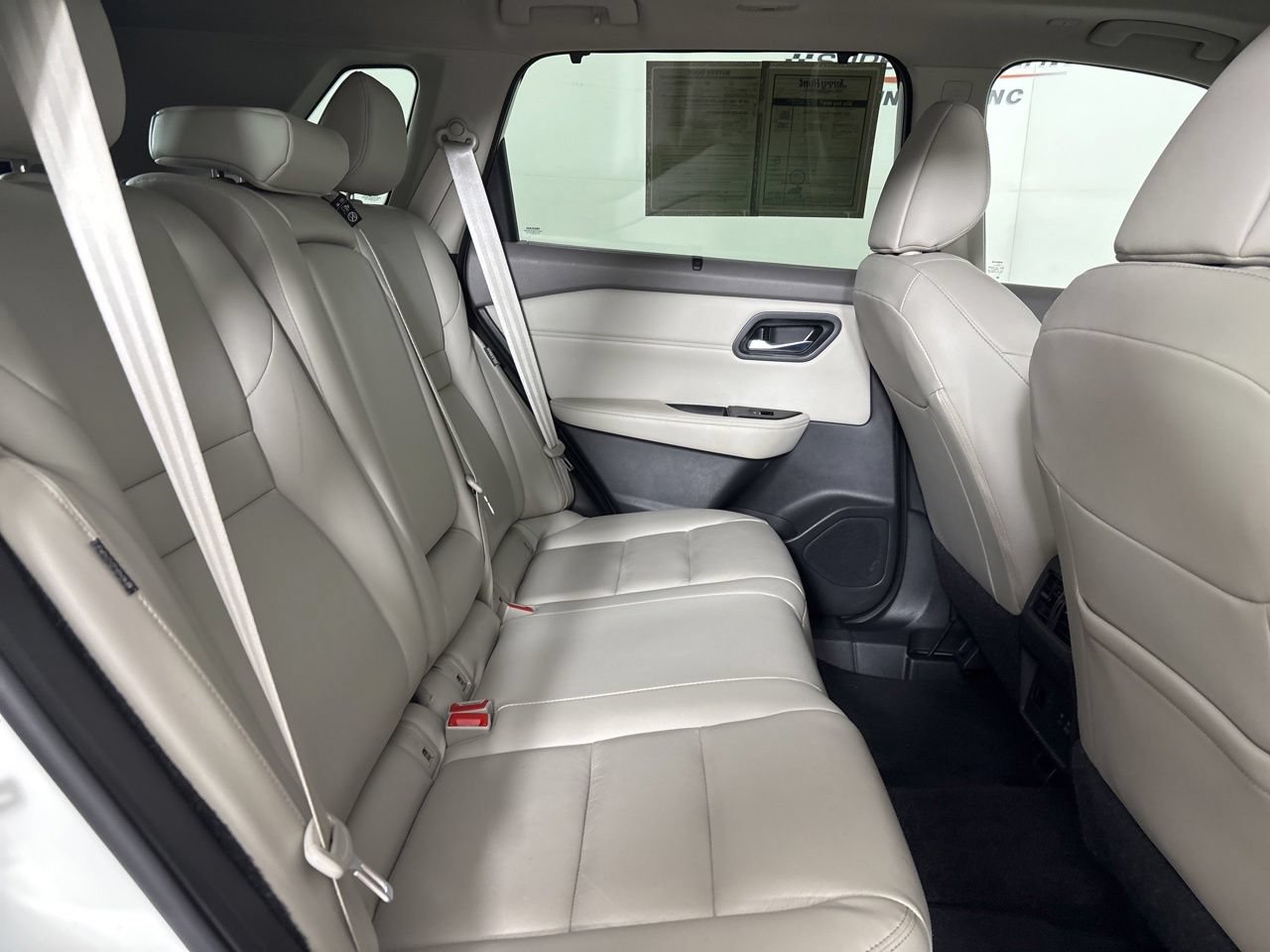 Used 2023 Nissan Rogue SL w/ SL Premium Package AWD/4WD image 29