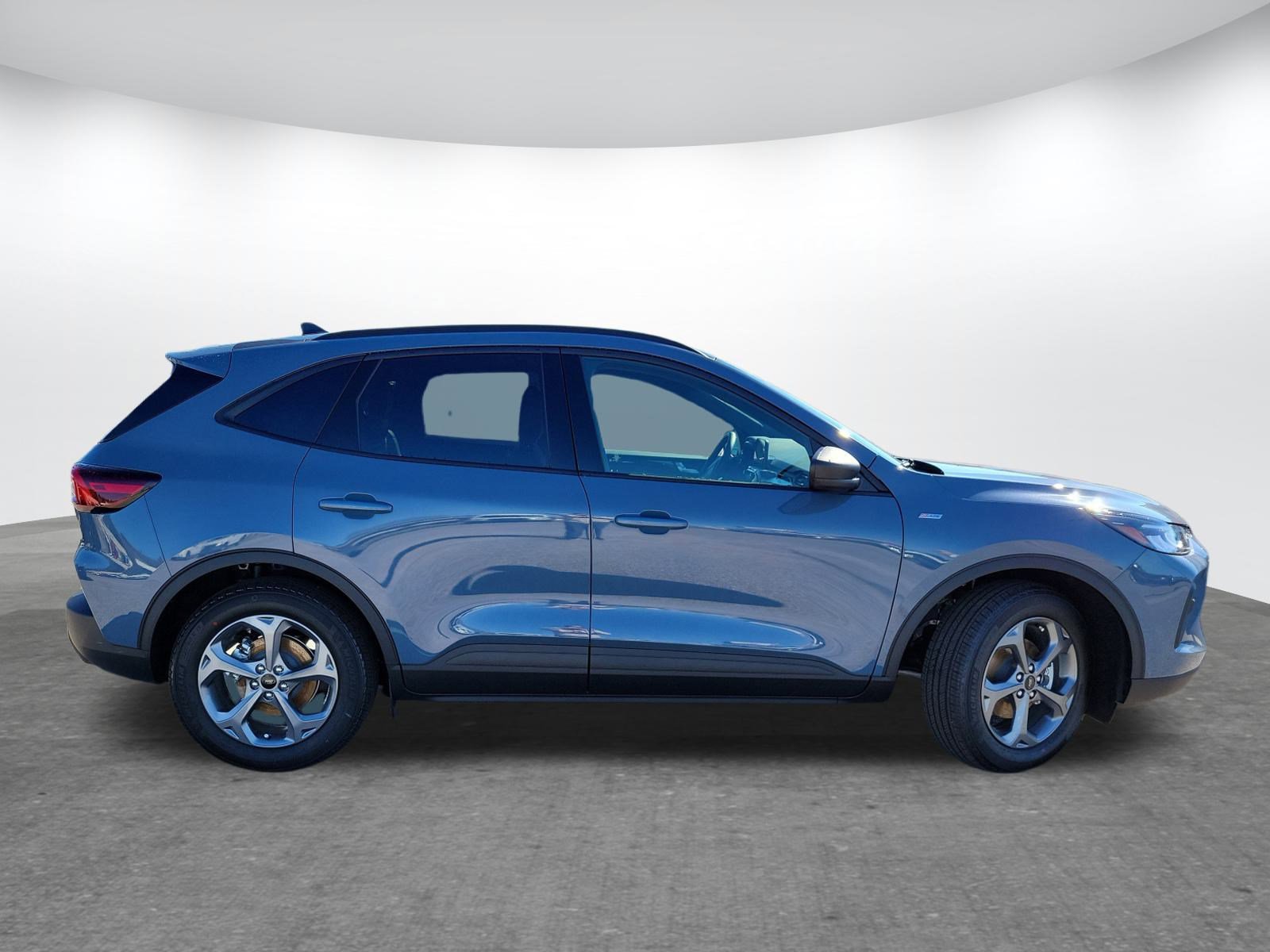 New 2026 Ford Escape ST-Line image 4