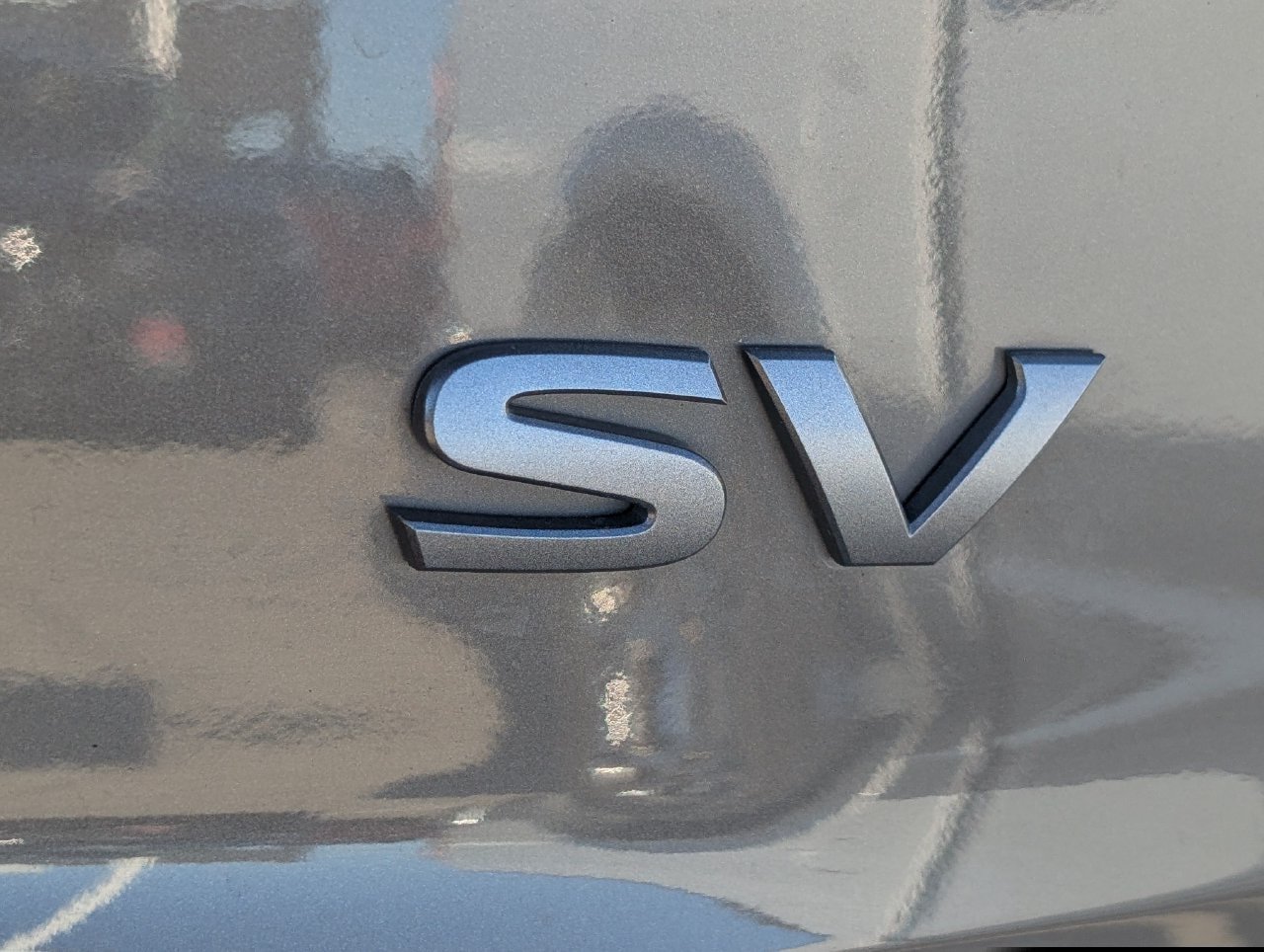 Used 2024 Nissan Rogue SV FWD image 8