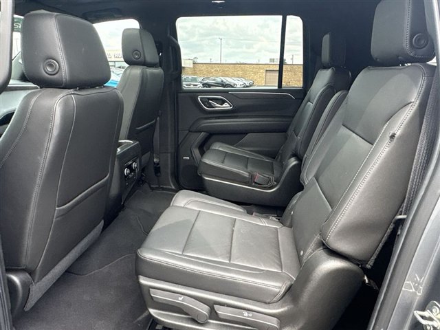 Certified 2021 Chevrolet Suburban LT w/ LT Signature Package AWD/4WD image 25