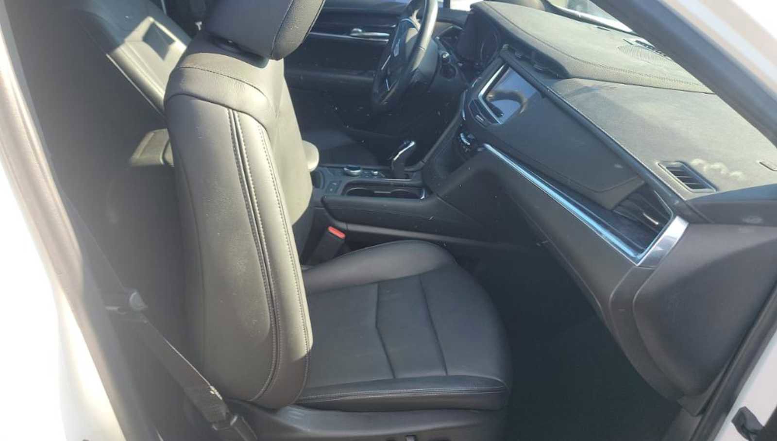 Used 2024 Cadillac XT5 Premium Luxury image 9