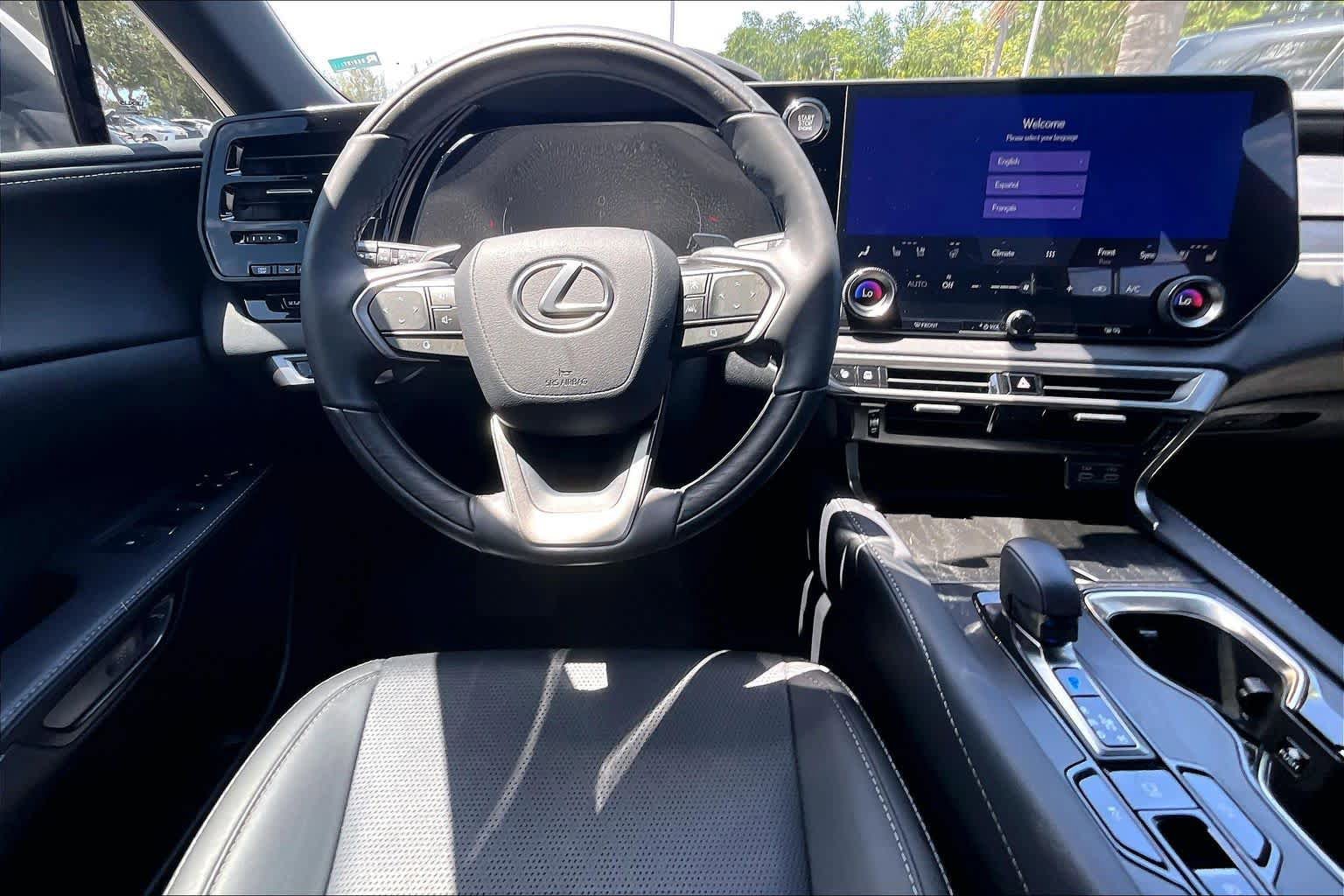 Used 2024 Lexus RX 350 Premium Plus w/ Convenience Package FWD image 6