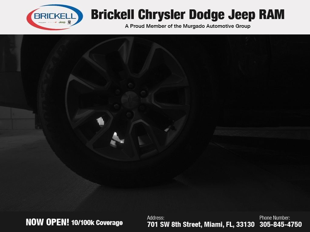 Used 2021 Chevrolet Suburban LT w/ LT Signature Package image 20