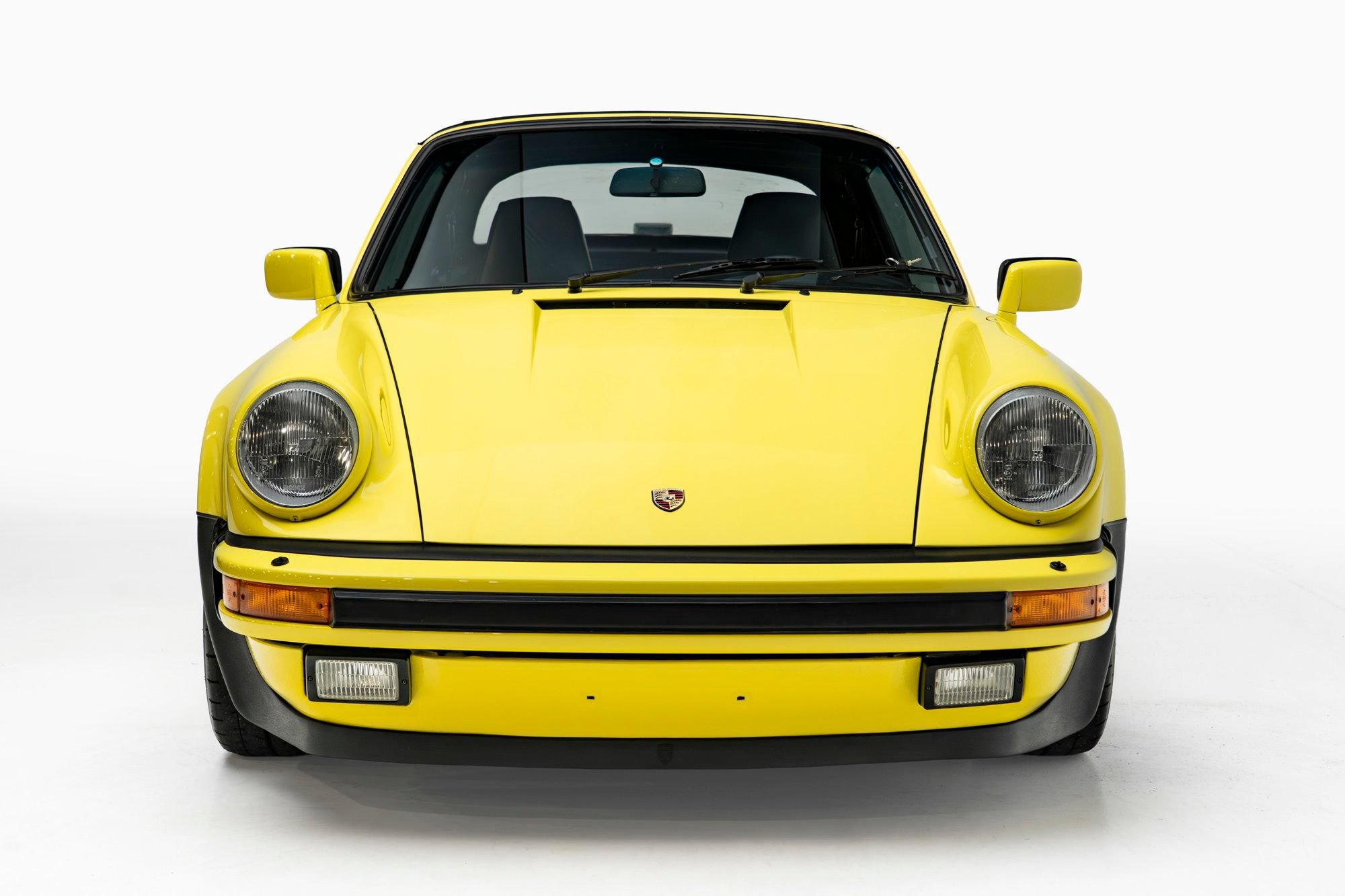 Used 1988 Porsche 911 Carrera RWD image 5