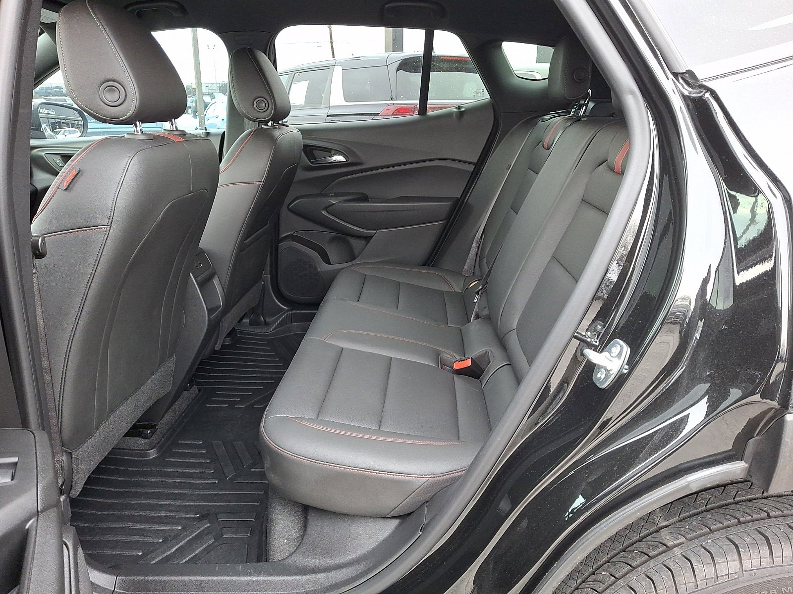 Used 2024 Chevrolet Trax RS w/ Driver Confidence Package image 11