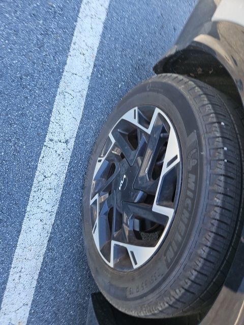 Certified 2024 Kia Sportage SX image 8