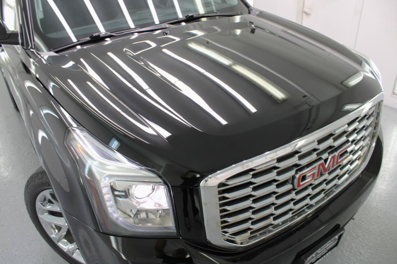 Used 2020 GMC Yukon Denali w/ Denali Premium Package AWD/4WD image 17