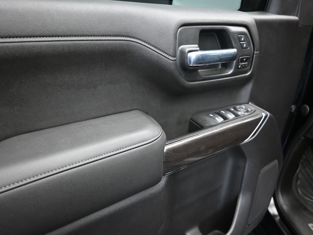 Used 2021 Chevrolet Silverado 1500 LTZ image 11