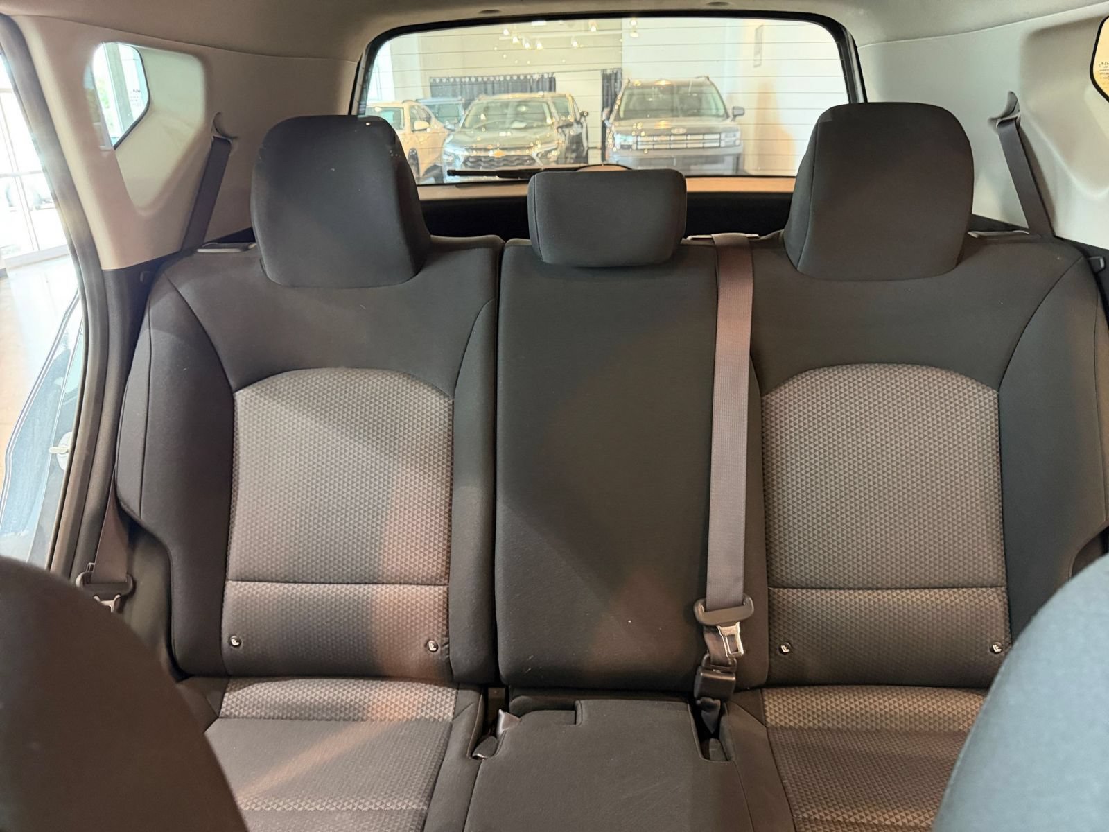 Used 2025 Kia Soul LX w/ LX Technology Package FWD image 37