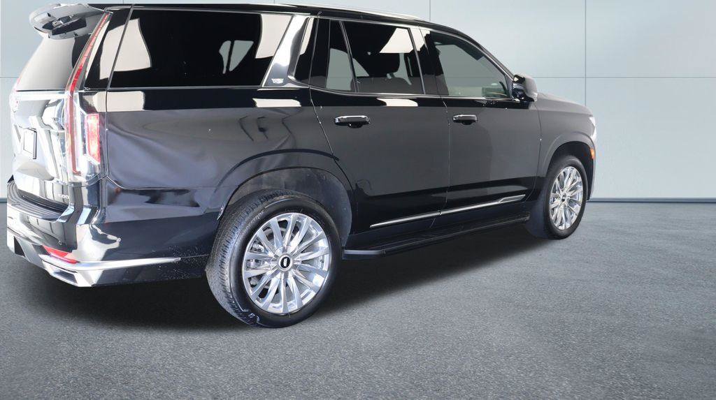 Certified 2024 Cadillac Escalade Premium Luxury w/ Performance Package AWD/4WD image 7