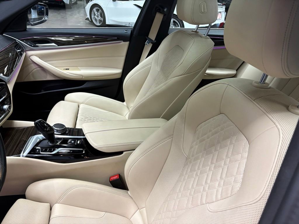 Used 2023 BMW 540i xDrive w/ Convenience Package AWD/4WD image 27